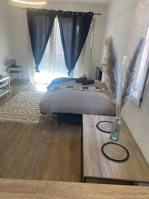 Appartement Proche Metro Et Commerces Toulouse Apartment